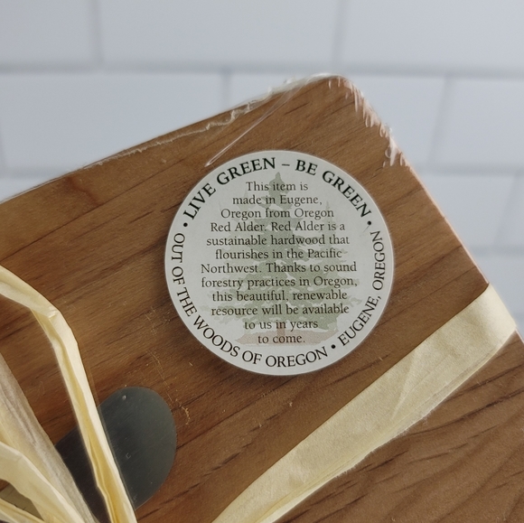 Hardwood Pate Board With Spreader - Eugene Oregon - Picture 2 of 12